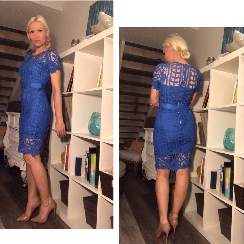 🥂Lovely Blue Event Dress🌟 - Picture 2 of 3